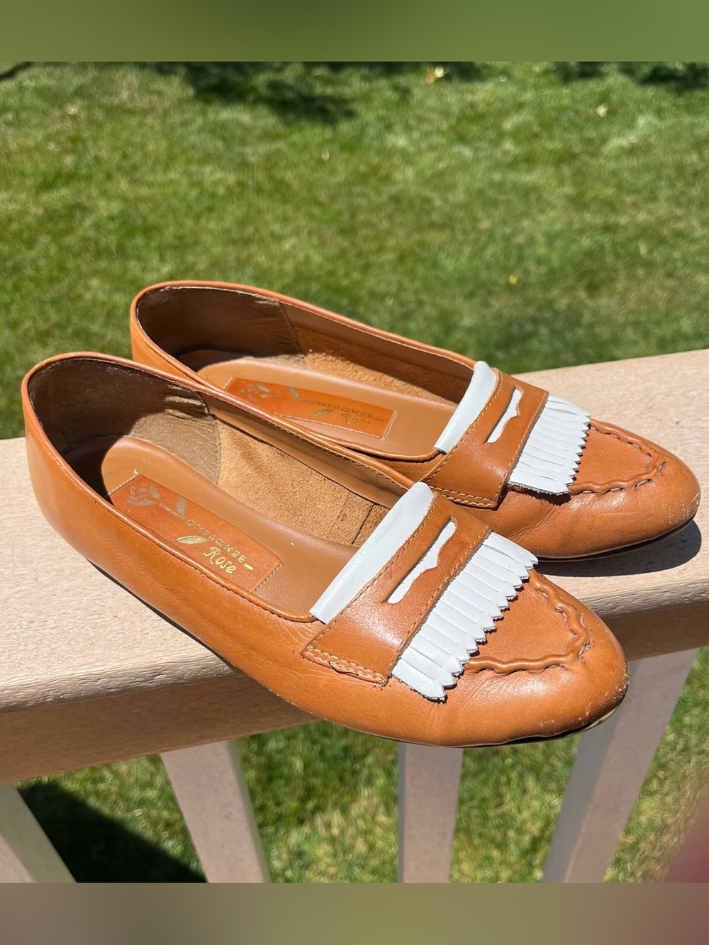 Vtg Cherokee of California Women’s Two-Tone Leather Penny Loafers Size 7.5